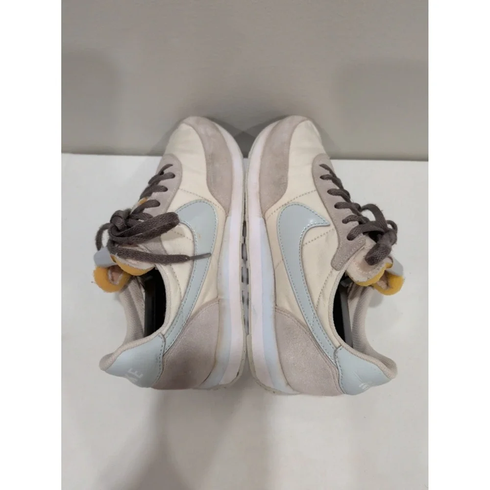 Nike Waffle Trainer 2 Women's Size 7 Sail Light Bone Running Shoes Boy Sz 5 Y